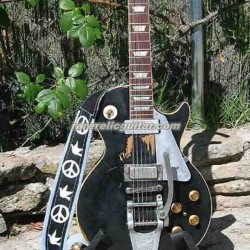 Gibson Les Paul Neil Young Old Black Relic Black Over Goldtop Electric Guitar Bigsby Tremolo Bridge Mini Humbucker Pickup Aluminum Pickguard Aluminum Back Cover