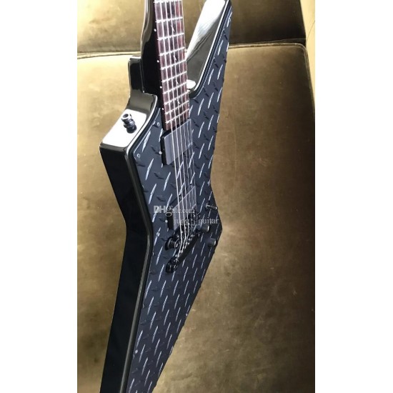 LTD JH-2 James Hetfield Matte Black Diamond Plate Explorer Electric Guitar Ninja Star Inlay China EMG Pickups Black Hardware