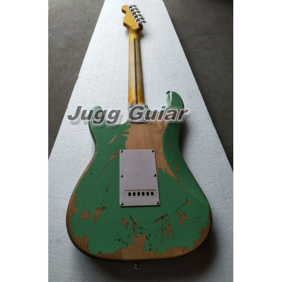 Masterbuilt Heavy Relic Nitrocellulose Lacquer Green Electric Guitar Alder Body, 3 Saddle Bridge, Vintage Tuners