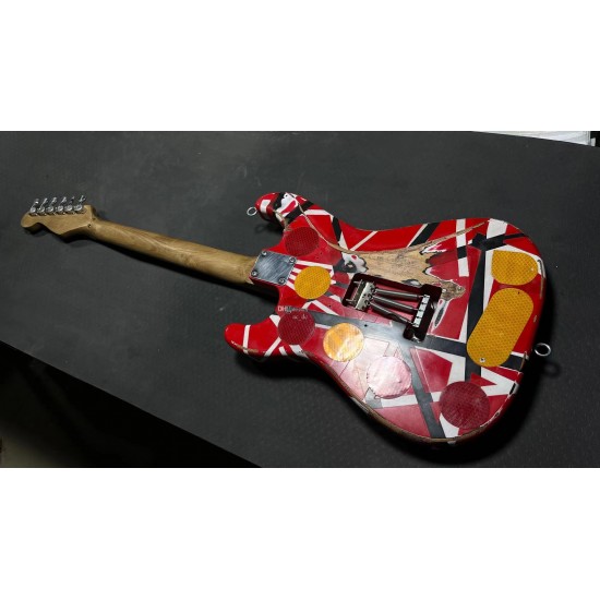 Edward Eddie Van Halen Heavy Relic Red Franken Strat Electric Guitar Black White Stripes Floyd Rose Tremolo Bridge Slanted Pickup Eye hook strap holders 1971 quarter