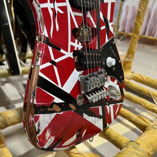 Edward Eddie Van Halen Heavy Relic Red Franken Strat Electric Guitar Black White Stripes Floyd Rose Tremolo Bridge Slanted Pickup Eye hook strap holders 1971 quarter