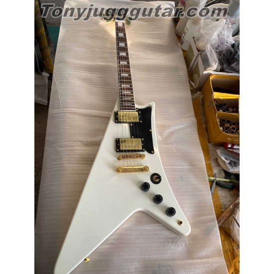 Moderne White 1958 Reissue Flying V Electric Guitar Boat paddle Gumby style headstock Dot Inlay Gold Hardware