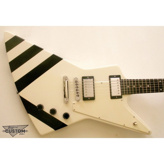 Custom Guitars Galleries Scorpions Matthias Jabs Style Explorer White Cream Electric Guitar Chrome Hardware, Dot inlay